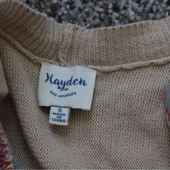 Hayden los Angles Aztec Fringe boho sweater size S - Picture 5 of 9